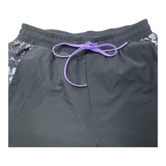Lululemon Men's Pool Shorts SMALL 7" Unlined Zip pocket Drawstring Purple Flower - Picture 2 of 7